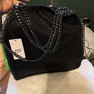 New bag no 🚬🐈 environment
